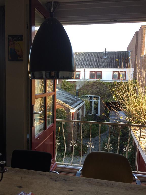 Gastenverblijf Door De Poort Tilburgo Exterior foto